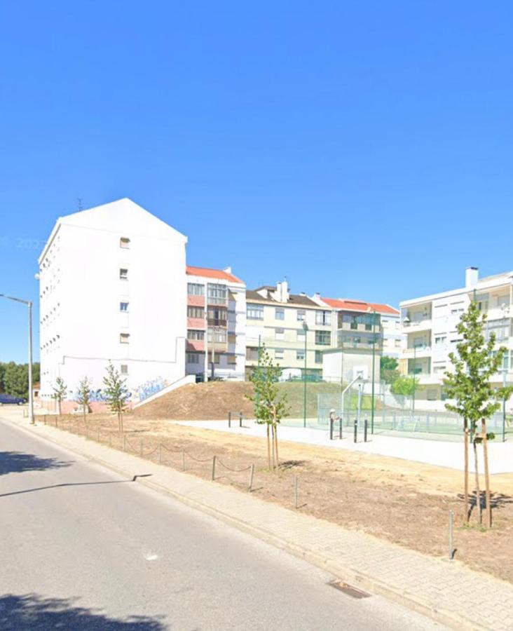 Apartamento Remodelado No Seixal セイシャル エクステリア 写真